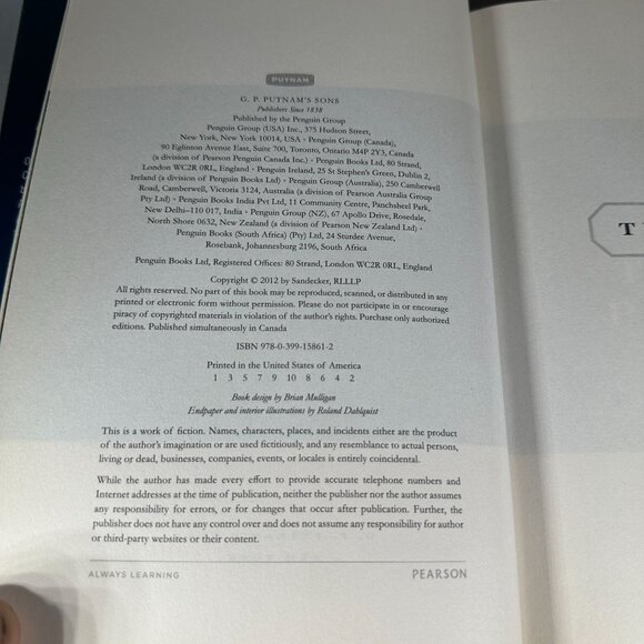 The Thief by Clive Cussler Hardcover Book 2012 Putnam Books - Picture 3 of 4